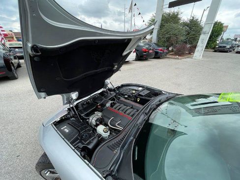 Used 1998 Chevrolet Corvette Convertible w/ Performance Handling Pkg image 50
