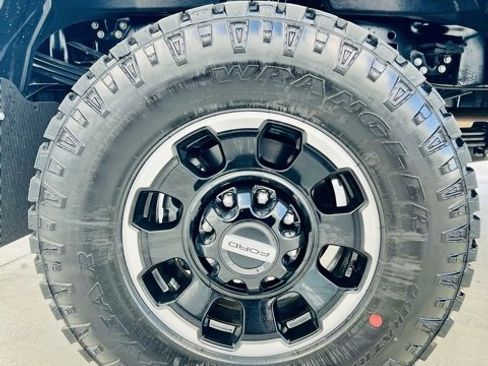 New 2026 Ford F250 Lariat w/ Tremor Off-Road Package image 7