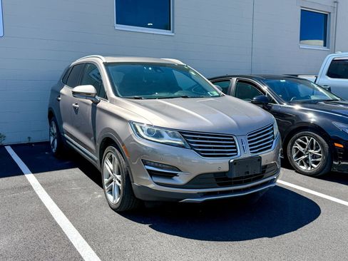 Used 2018 Lincoln MKC Reserve AWD/4WD image 1