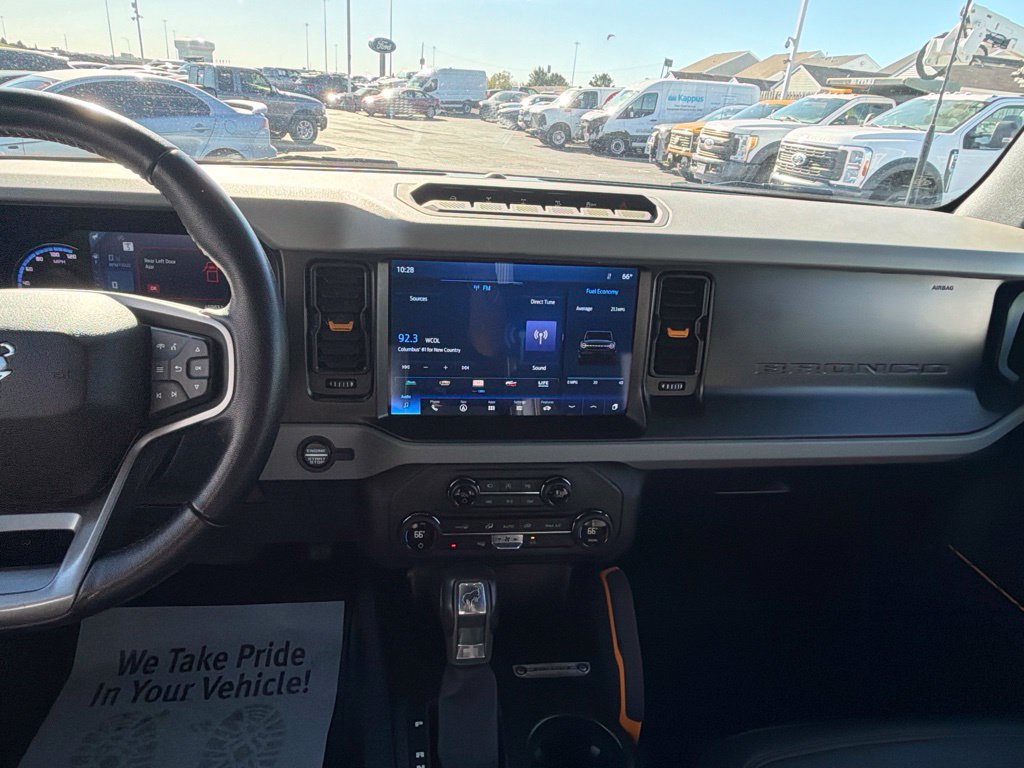 Used 2023 Ford Bronco Badlands w/ Sasquatch Package AWD/4WD image 24