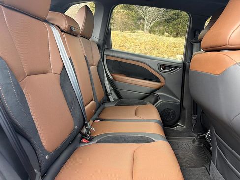 Used 2025 Subaru Forester Touring w/ Touring Package image 22