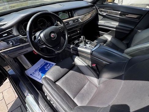 Used 2014 BMW 750Li xDrive image 10