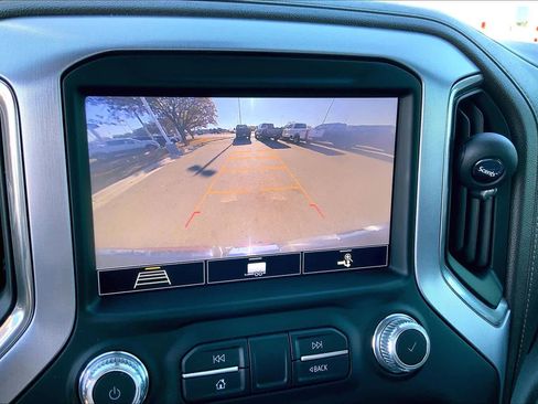 Used 2020 GMC Sierra 1500 SLT image 26