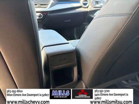 Used 2025 Chevrolet Trax LT w/ Driver Confidence Package FWD image 20