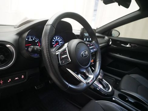 Used 2021 Kia Forte GT-Line w/ GT-Line Premium Package FWD image 8