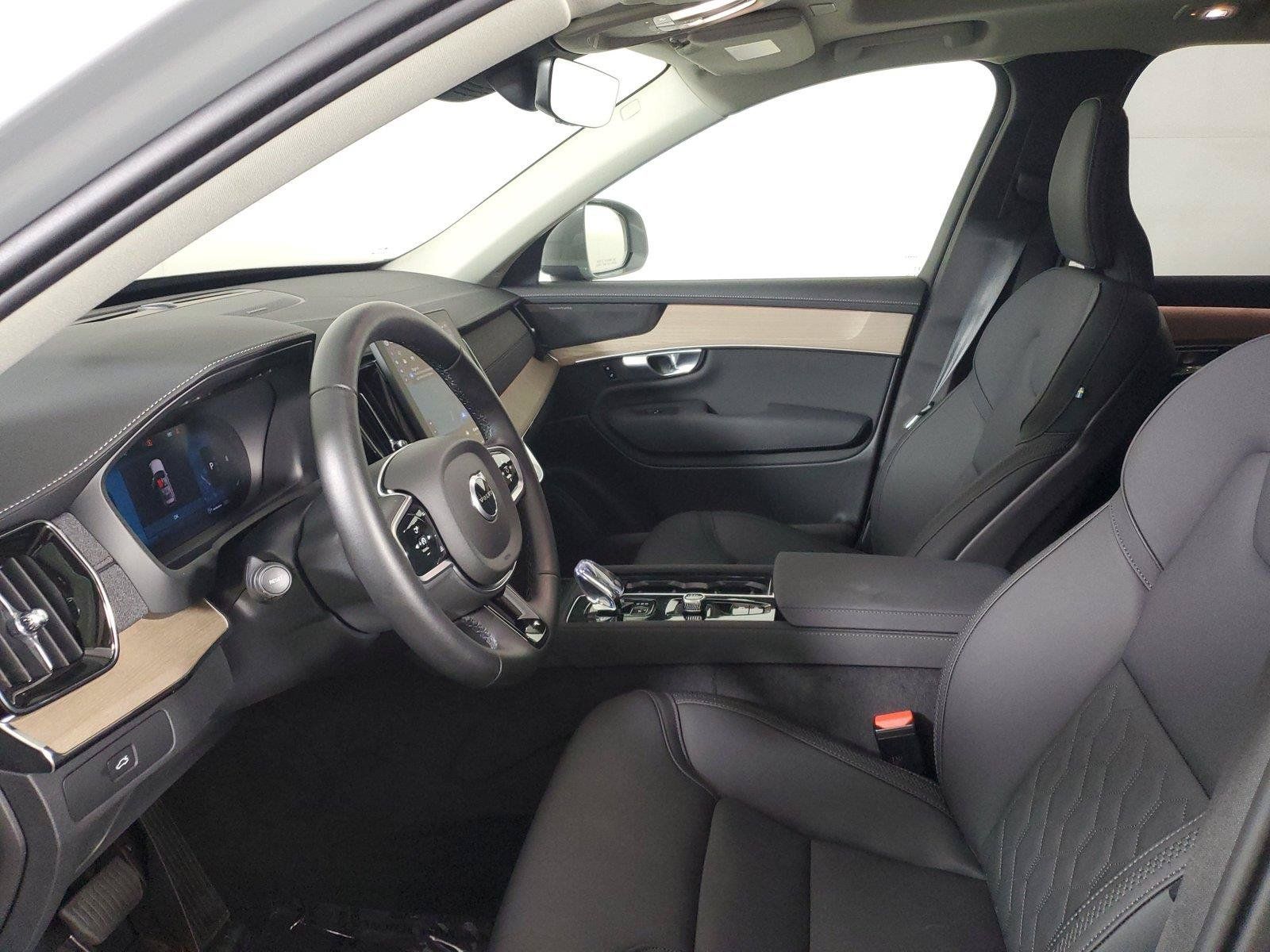 Certified 2026 Volvo XC90 B6 Plus AWD/4WD image 22