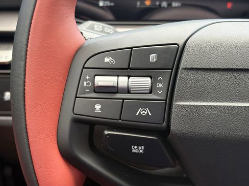 New 2026 Kia Sportage SX image 29