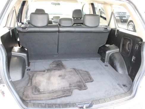 Used 2011 Mitsubishi Endeavor SE image 25