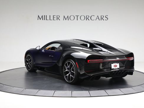 Used 2020 Bugatti Chiron image 7