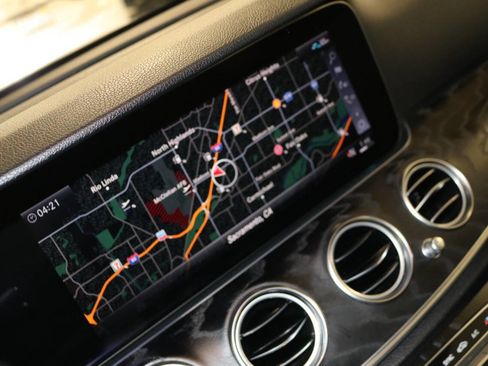 Used 2020 Mercedes-Benz E 350 Sedan image 32