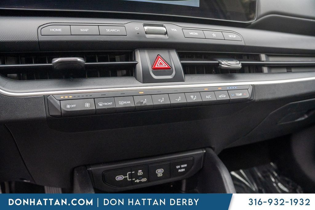 Used 2025 Kia K4 FWD image 9