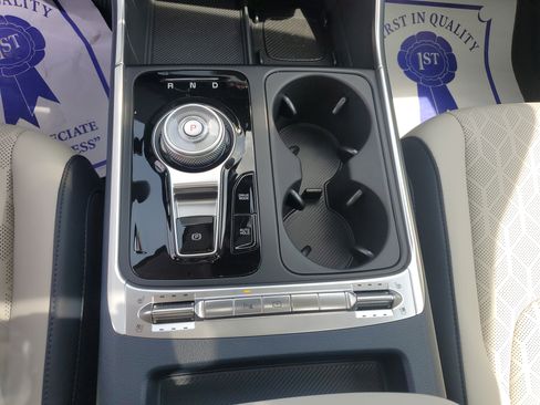 New 2026 Kia Carnival SX image 22