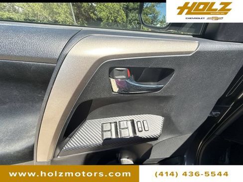 Used 2015 Toyota RAV4 XLE AWD/4WD image 21