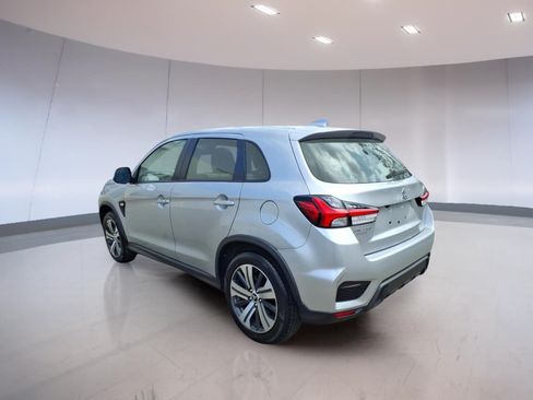 Used 2024 Mitsubishi Outlander Sport AWD image 3