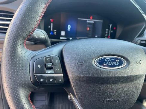 Used 2024 Ford Escape ST-Line w/ Tech Pack #1 AWD/4WD image 24