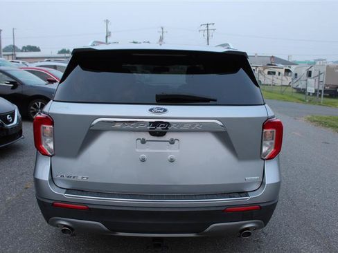 Used 2020 Ford Explorer Limited RWD image 6