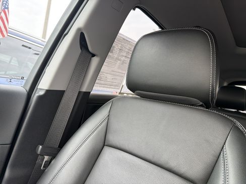 Certified 2022 GMC Terrain SLT w/ Tech Package image 20