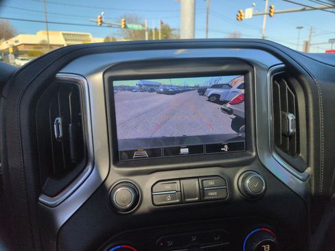 Used 2020 Chevrolet Silverado 1500 LT Trail Boss image 11
