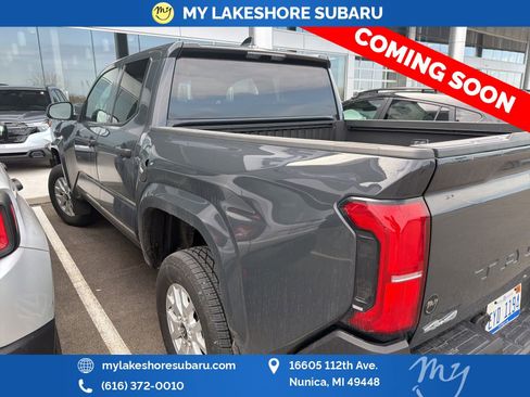 Used 2024 Toyota Tacoma SR w/ SR Upgrade Package image 20