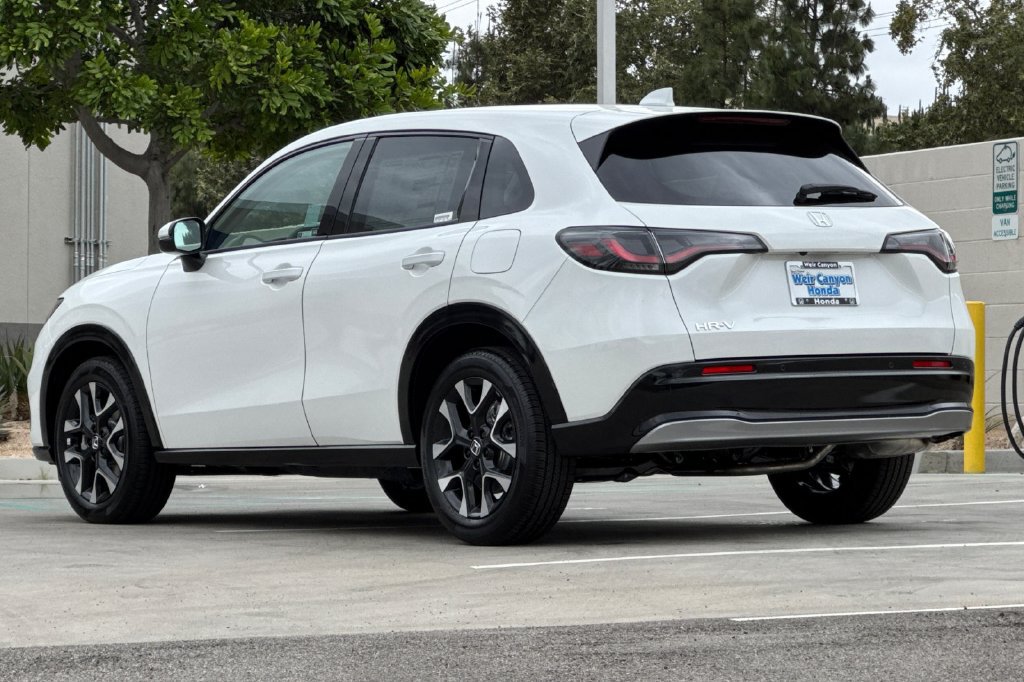 New 2027 Honda HR-V EX-L image 9