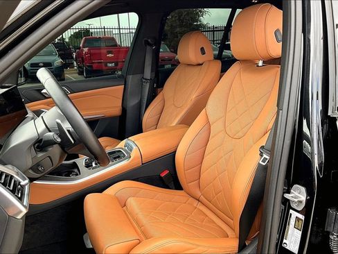 Used 2024 BMW X5 sDrive40i w/ M Sport Package RWD image 29