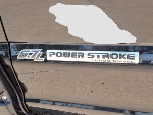 Used 2019 Ford F350 Platinum w/ Platinum Ultimate Package AWD/4WD image 10