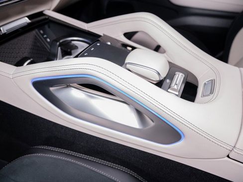 New 2026 Mercedes-Benz GLS 63 AMG 4MATIC image 21