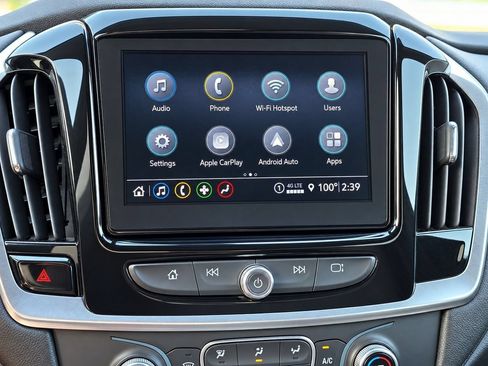 Certified 2023 Chevrolet Traverse LT FWD image 17
