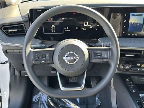 New 2026 Nissan Kicks SV image 18