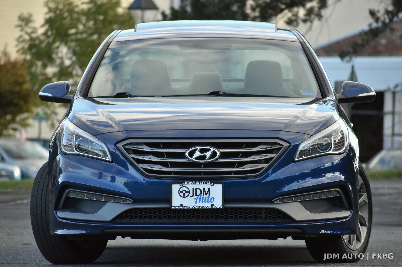 Used 2017 Hyundai Sonata Sport w/ Value Edition Package 02 FWD image 3
