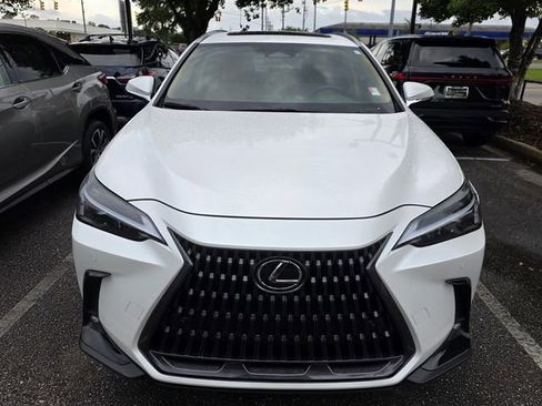Certified 2025 Lexus NX 250 FWD w/ Cold Area Package image 2