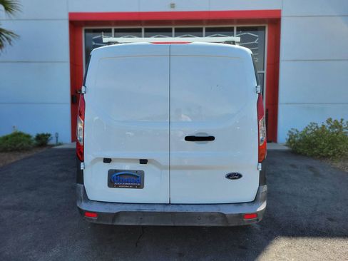 Used 2017 Ford Transit Connect XL FWD image 5