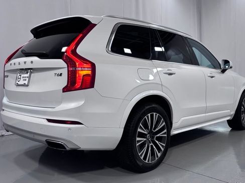 Used 2021 Volvo XC90 T6 Momentum w/ Climate Package AWD/4WD image 6