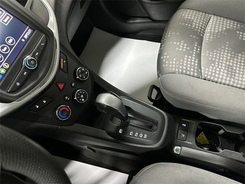 Used 2020 Chevrolet Sonic LT image 13