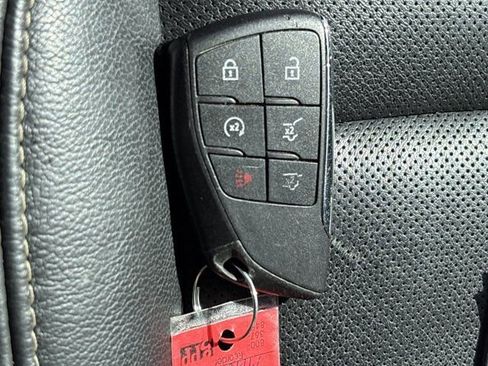 Used 2021 GMC Yukon SLT RWD image 45