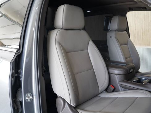 Used 2021 GMC Yukon XL SLT w/ SLT Premium Package AWD/4WD image 27