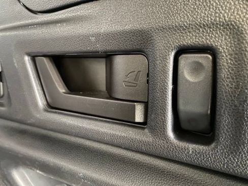 Used 2024 Subaru Outback Limited AWD/4WD image 9