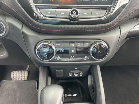 Certified 2023 Chevrolet TrailBlazer RS w/ Sun and Liftgate Package image 17