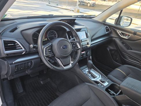 Used 2020 Subaru Forester Premium image 28