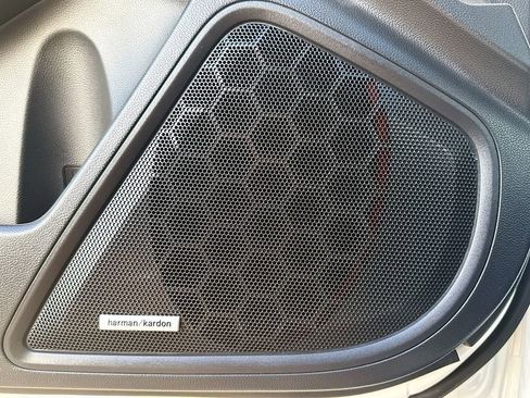 Used 2025 Subaru Outback Limited image 19