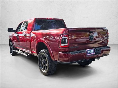 Used 2022 RAM 2500 Laramie w/ Night Edition AWD/4WD image 7