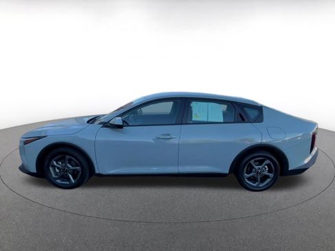 Used 2025 Kia K4 FWD image 9