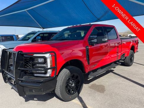 Used 2025 Ford F350 Lariat w/ Black Appearance Package image 1