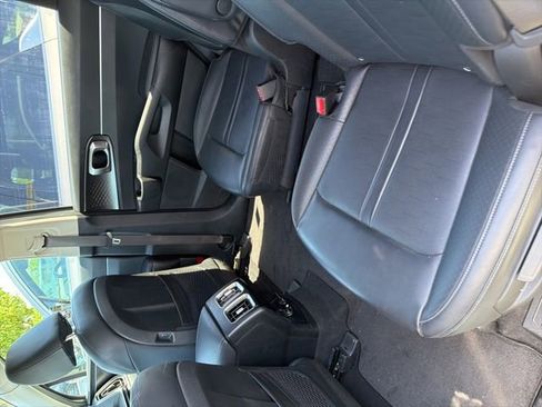 Used 2025 Kia Sorento EX AWD/4WD image 9