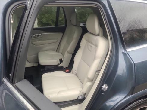 Certified 2024 Volvo XC90 B6 Plus w/ Protection Package image 10