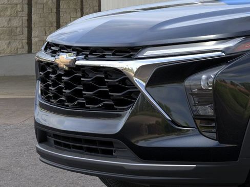 New 2026 Chevrolet Trax LT w/ LT Convenience Package FWD image 13