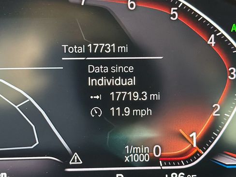 Used 2021 BMW 840i Coupe w/ M Sport Package RWD image 12