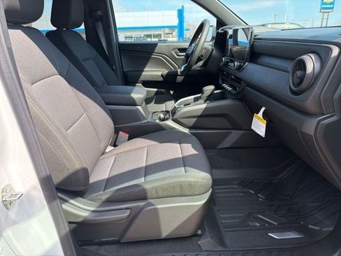 New 2026 Chevrolet Colorado W/T w/ WT Custom Package AWD/4WD image 17