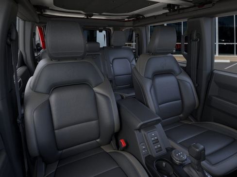 New 2026 Ford Bronco Outer Banks image 19