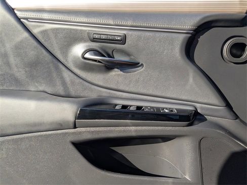 Used 2023 Lexus ES 350 F Sport image 28